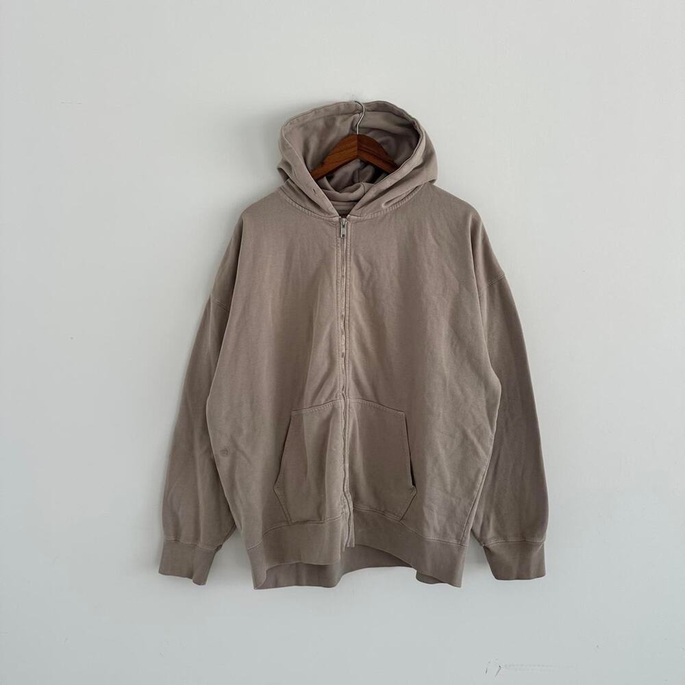 Brandy Melville Heavyweight Zip up Hoodie